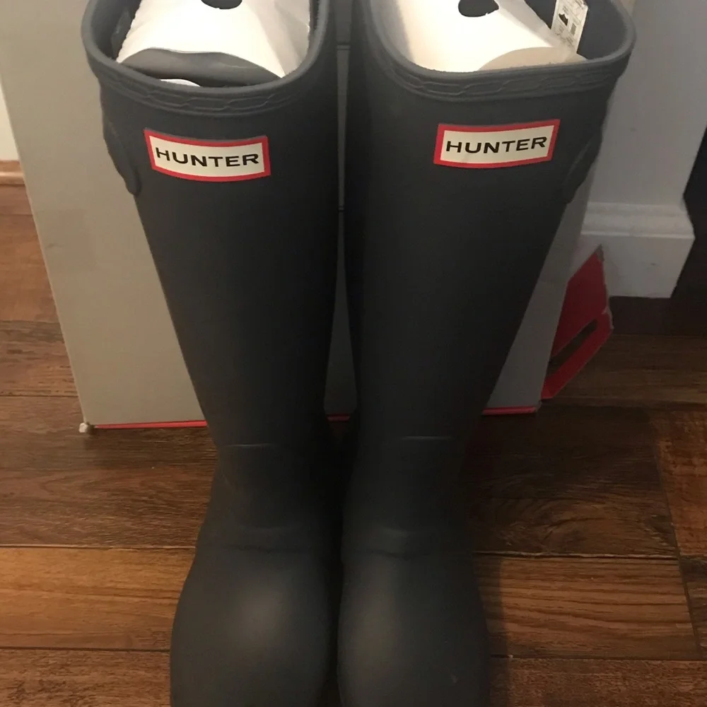 Hunter Tall Rain Boots in Matte Charcoal Gray